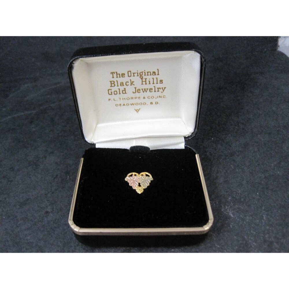 Vintage FL Thorpe Black Hills Gold Tie Tack